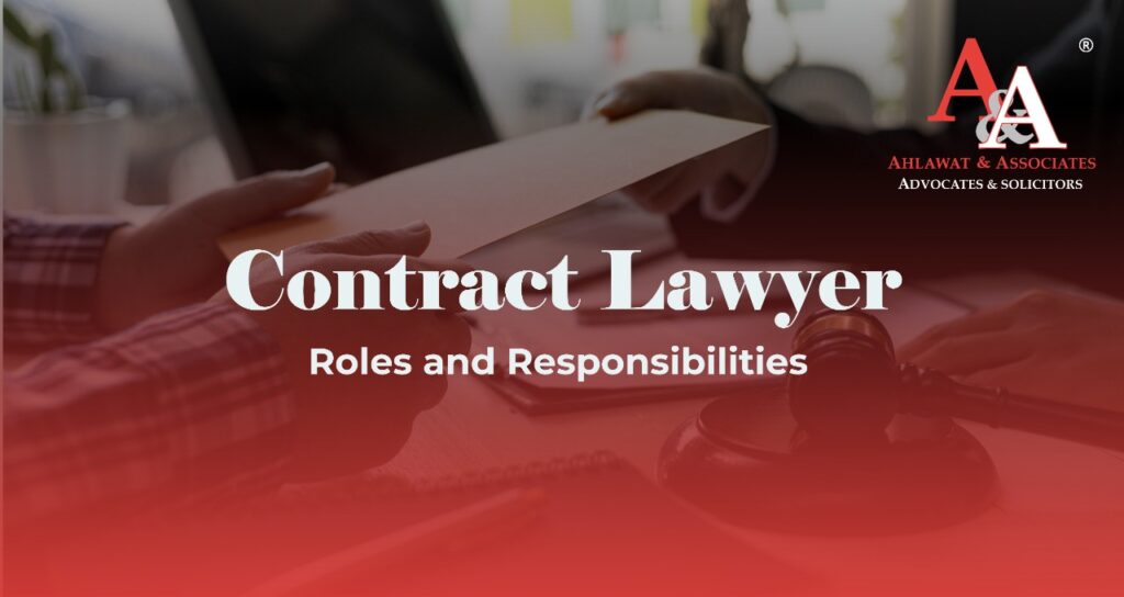 What is a Contract Lawyer? Roles and Responsibilities